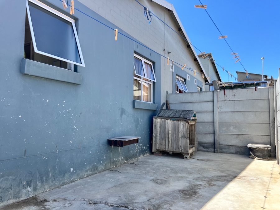 2 Bedroom Property for Sale in Fountain Village Western Cape